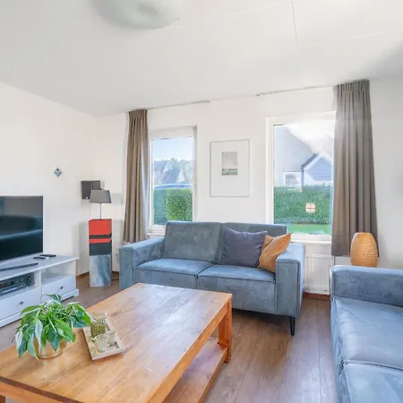 Villapark Kamperfoelie 75 *